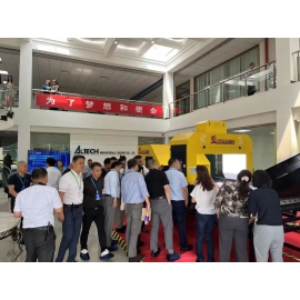 精英荟萃 ▎正点游戏受邀加入PET瓶可接纳再生设计